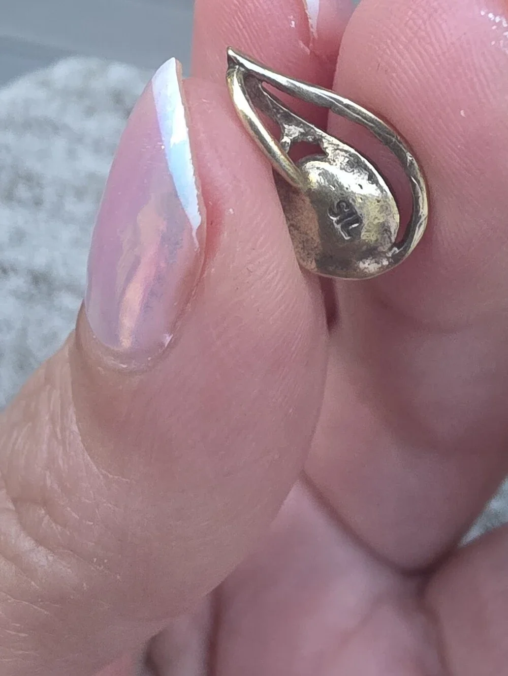 925 Gold Toned Opal Teardrop Pendant in Iridescent Blue